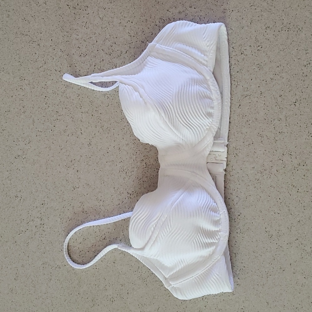Seafolly Women's Standard Underwire Bikini Top Swimsuit, Size US 4, NWOT